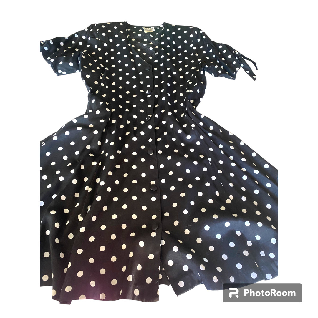 Clio Petites Vintage 80s Women’s button down black/ white Polka Dot Dress sz 8P