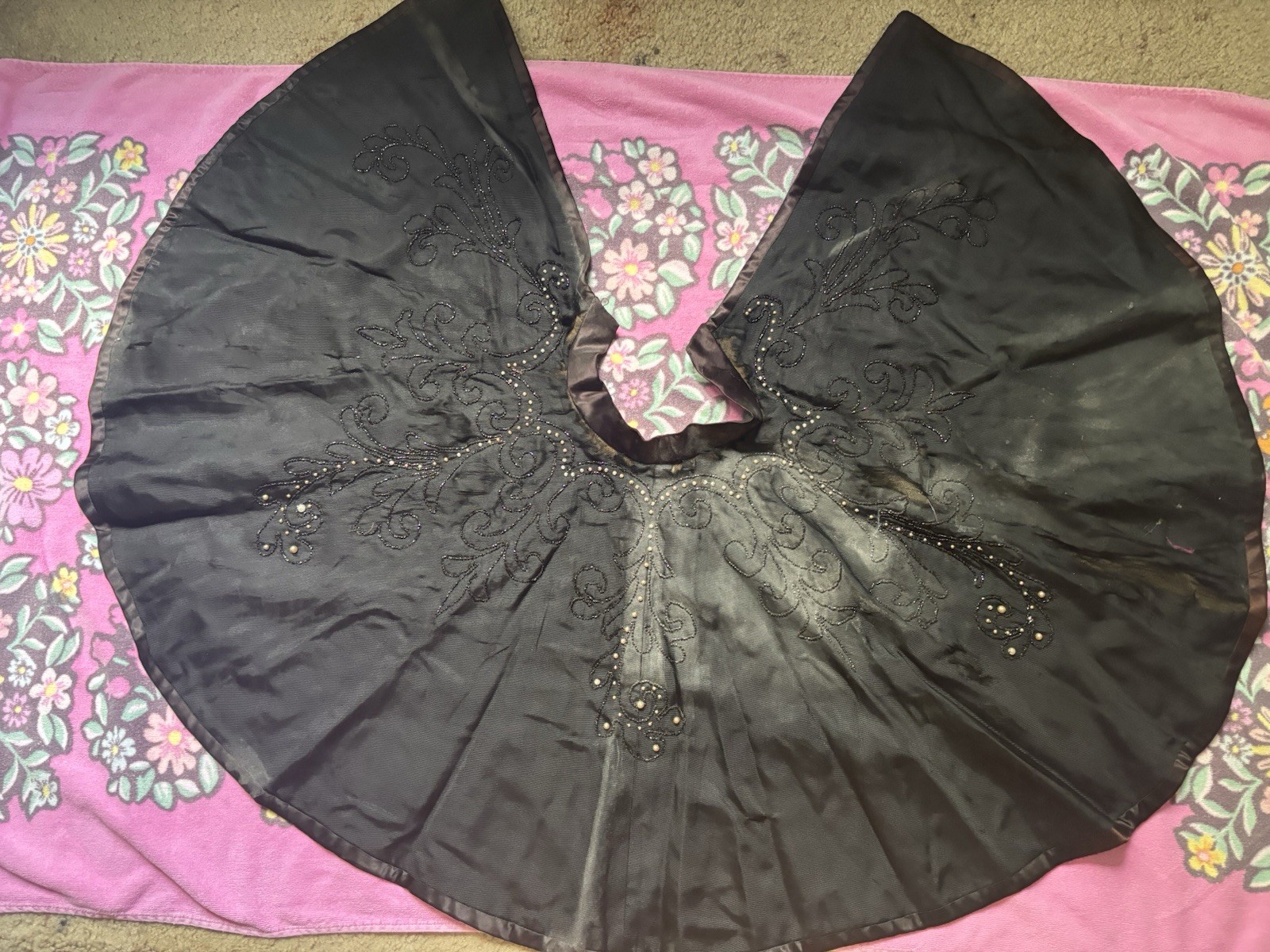 Antique Victorian Mourning Caplet 1890s-1900s?