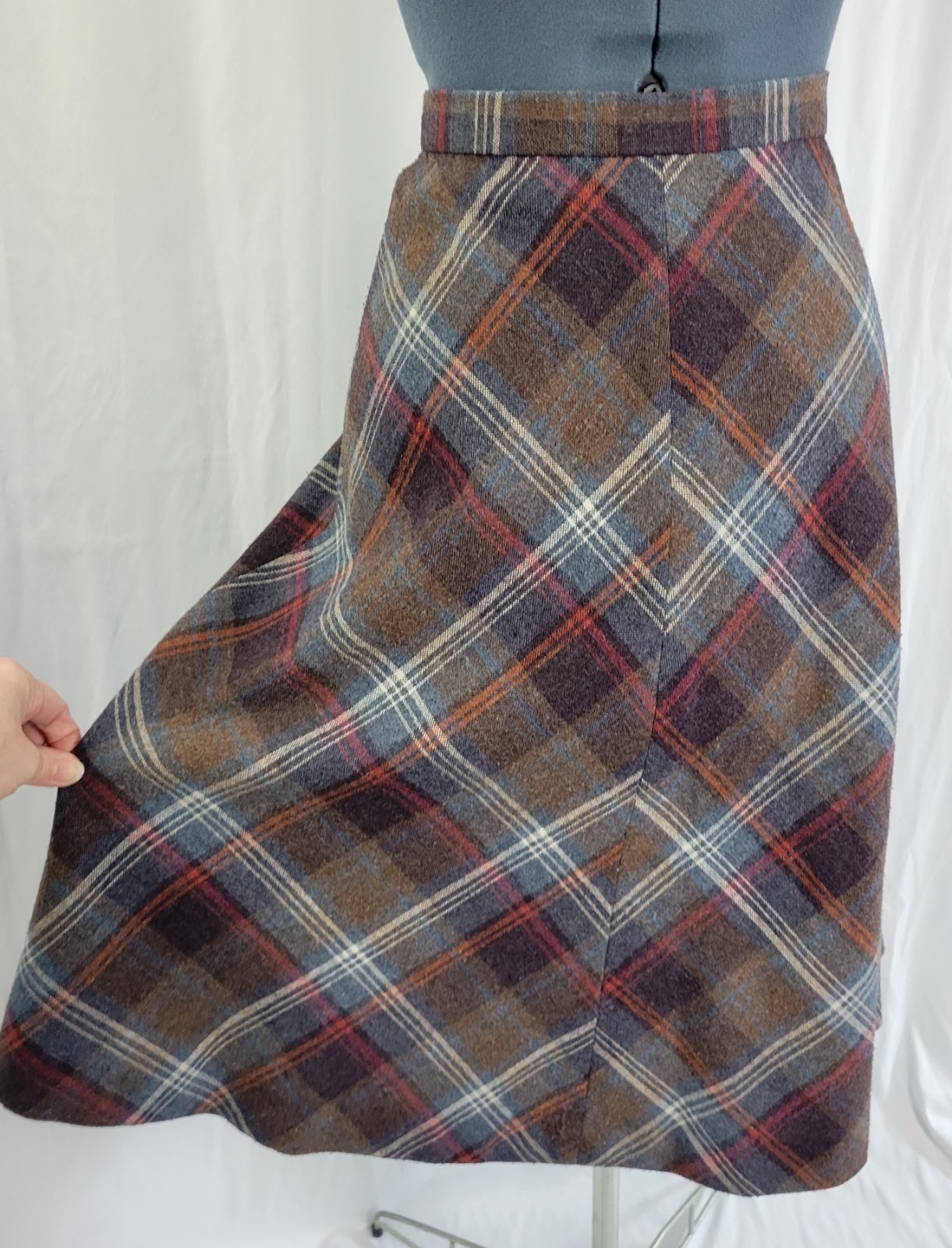 Vtg Quarter Circle Wool Skirt on the Bias in Brown/Blue/Red/Orange Plaid Size XS