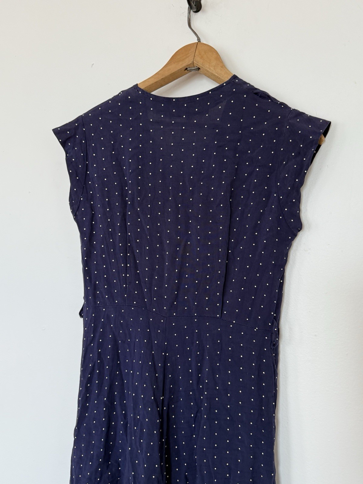 VINTAGE 40s FLOCKED POLKA DOT RAYON JERSEY BUTTON FRONT SLEEVELESS MIDI DRESS SM