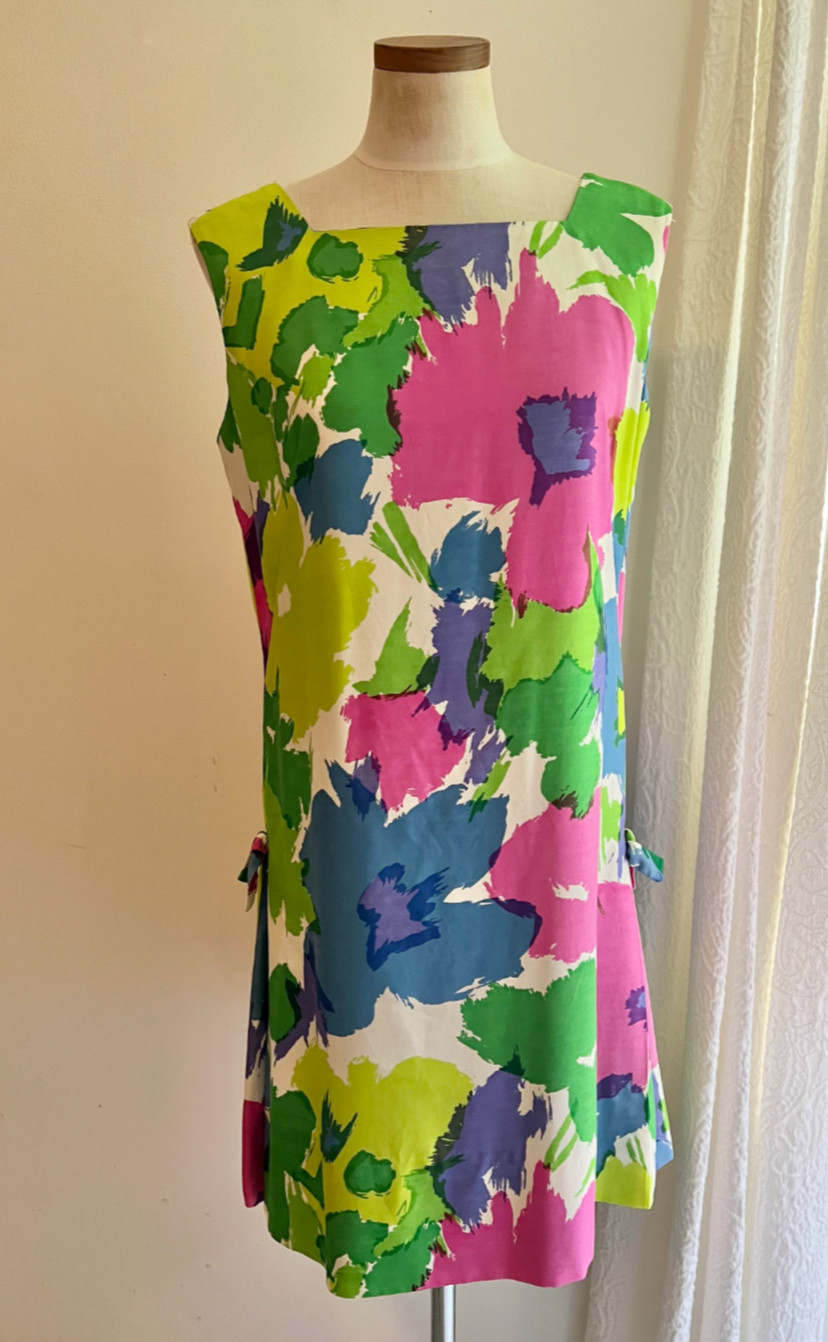 1960s Vintage Bright Rainbow Abstract Polynesian Casuals Mcinerny” Shift Dress M