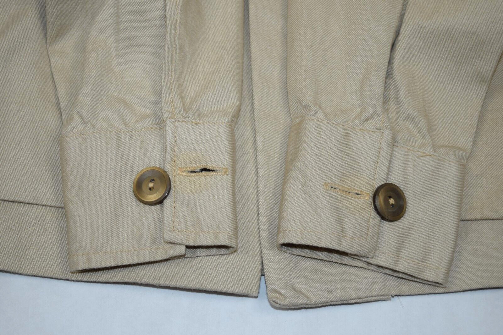Vintag Safari Shirt Jacket Size XS/S 50s 60s Khaki 4 Pocket Belted Shirt Jacket