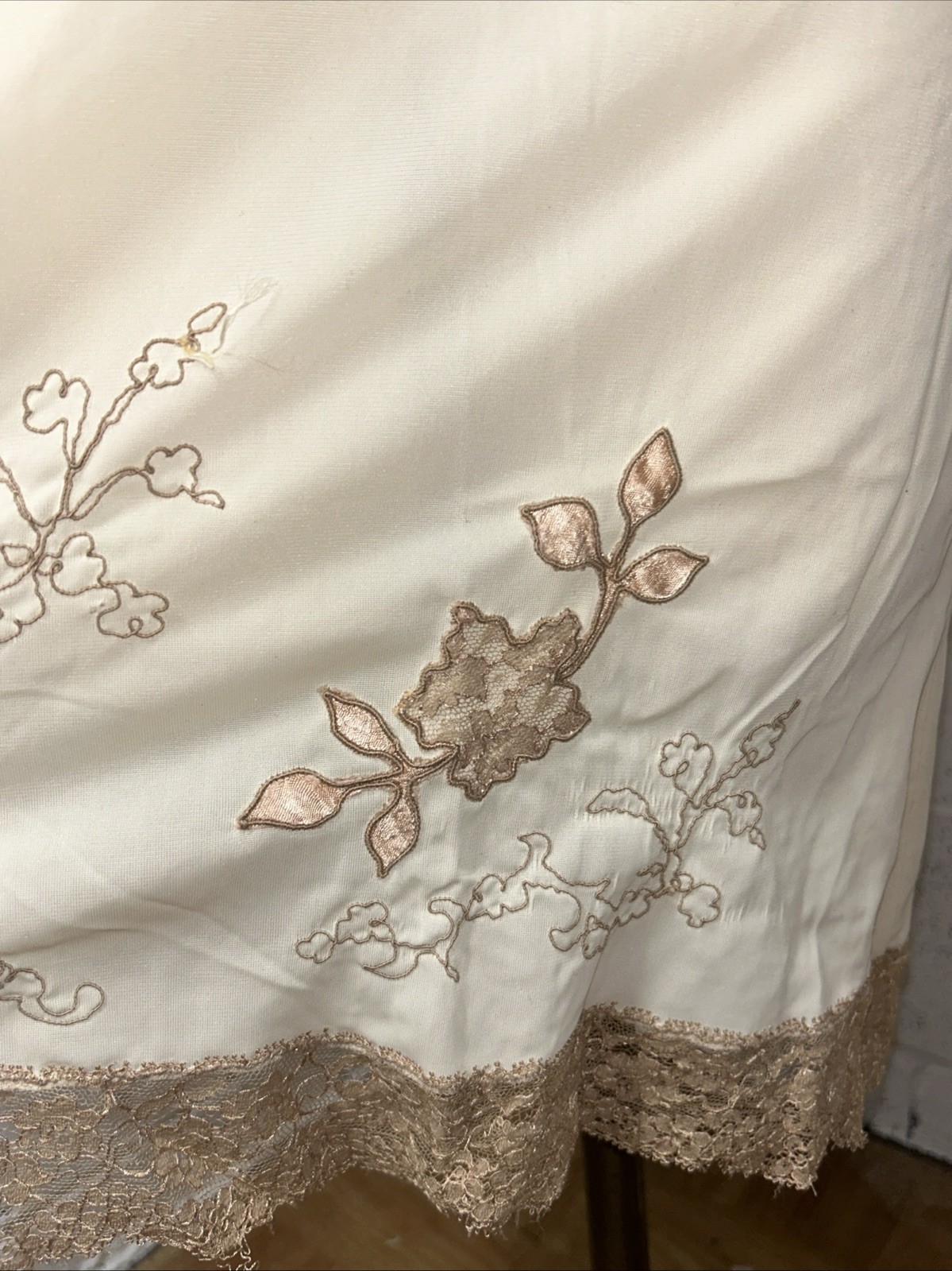 Vintage Top Form Slip Dress Nightie Cream Tan Lace Sz 34 Embroidered S3