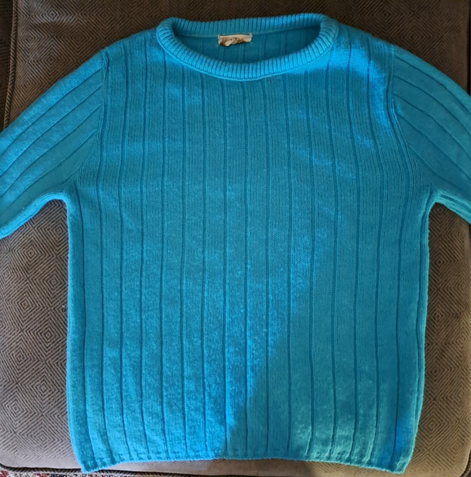 1950’s/60’s Orlon Acrylic Bright Teal Blue Fitted Crop Sweater xs /med