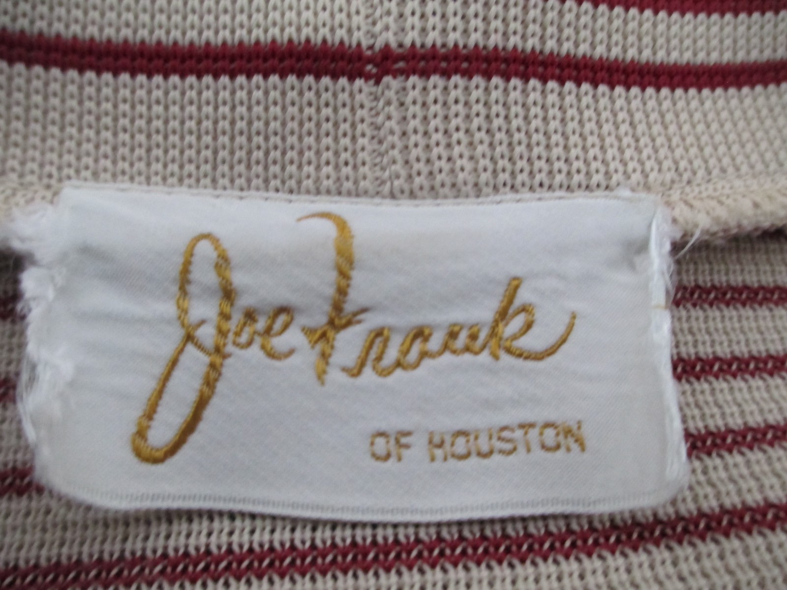 VINTAGE JOE FRANK OF HOUSTON 🌸 SMALL / 36″ BUST==RED STRIPED CARDIGAN SWEATER