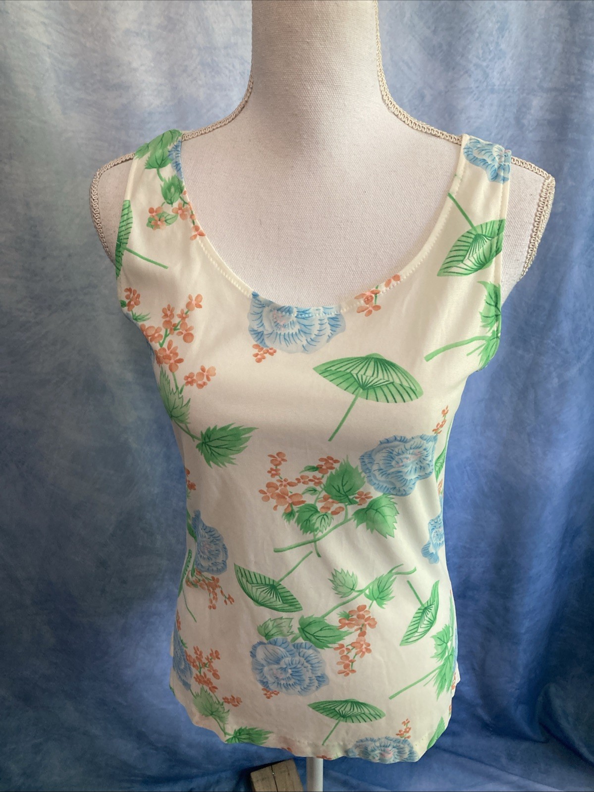 Vtg 70s Asian Inspired Parasol Floral Shell Top Tank Petite XS Slinky Nylon Knit