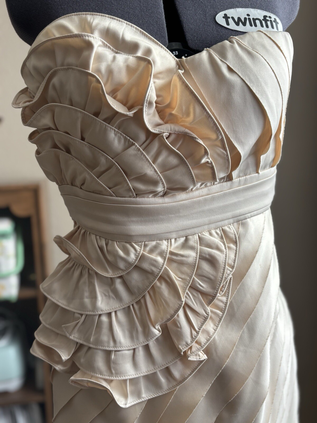 Vintage Minuet Off White Strapless Cocktail Dress Cream Ruffle Semi-formal