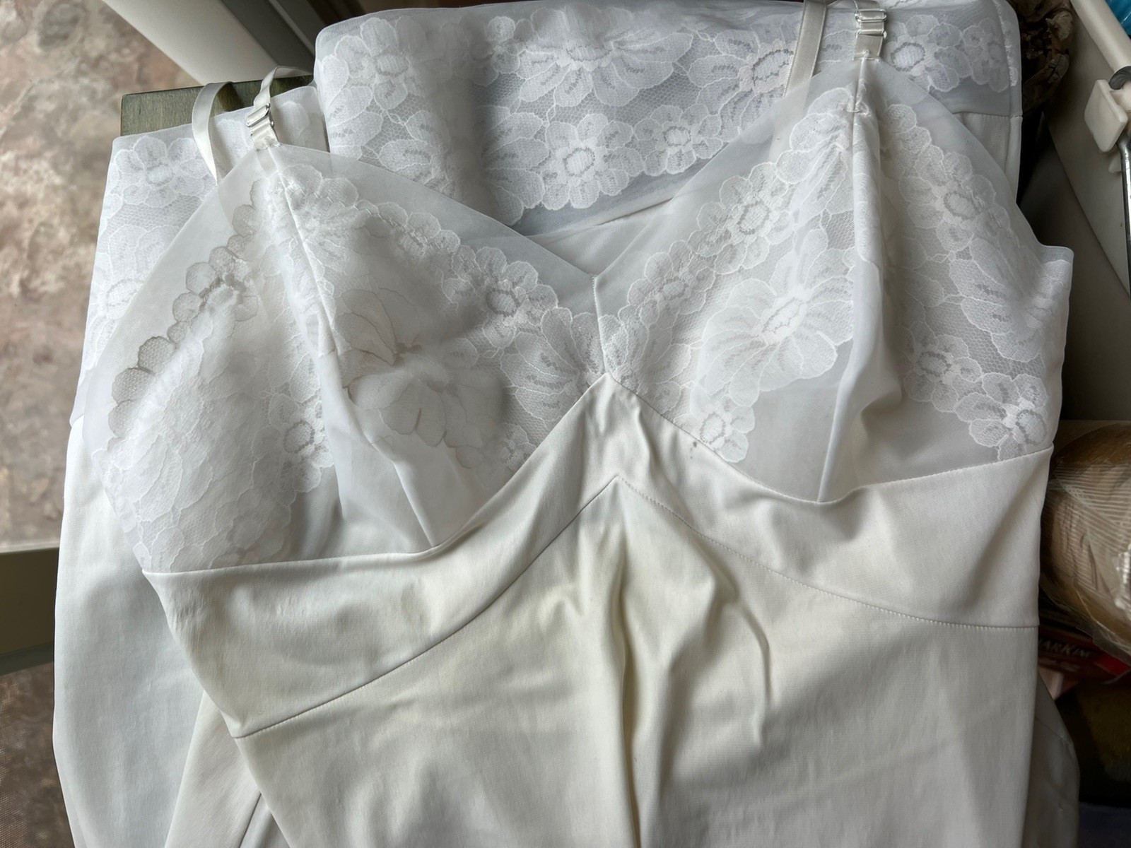 VTG Lot 3 Vanity Fair Nylon Floral LACE 1 Ea. White Cream Pink SLIP NIGHTGOWN 36