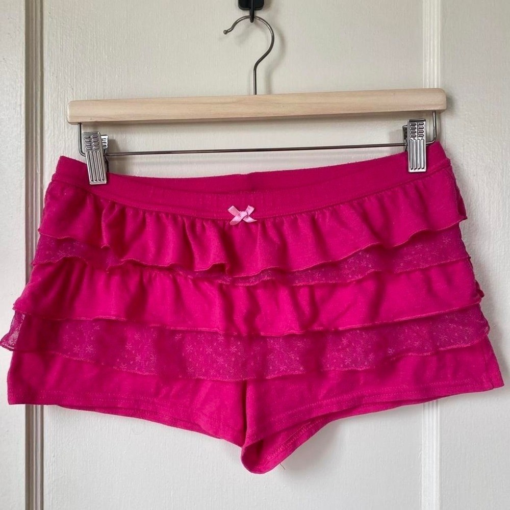 Vintage 90s y2k pink bloomer shorts with ruffles Size S