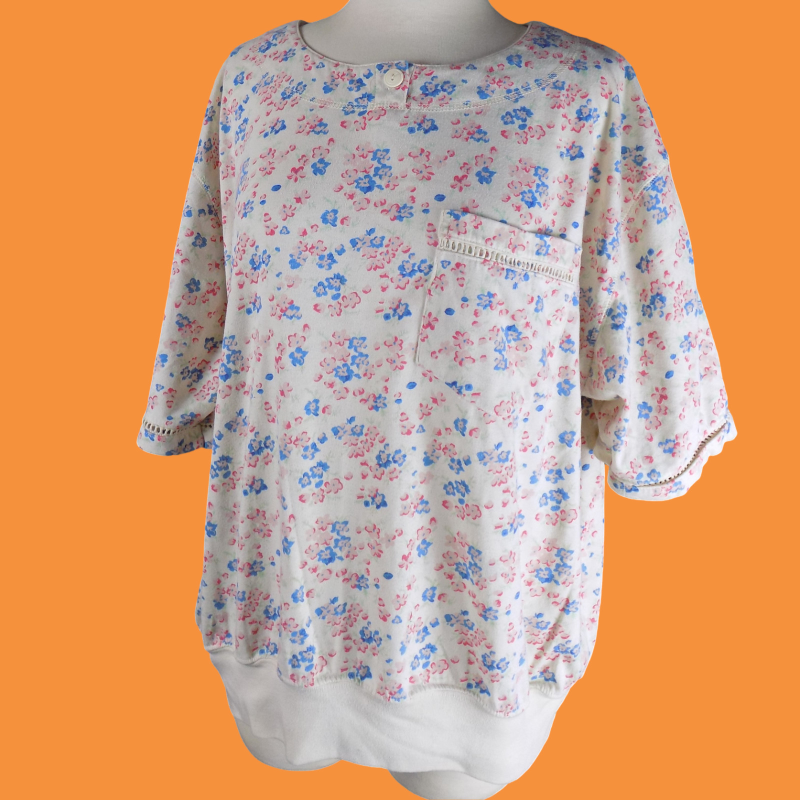 Vintage Baxter & Wells Cream Flower Floral Top Shirt T-Shirt Blouse 20W XLarge