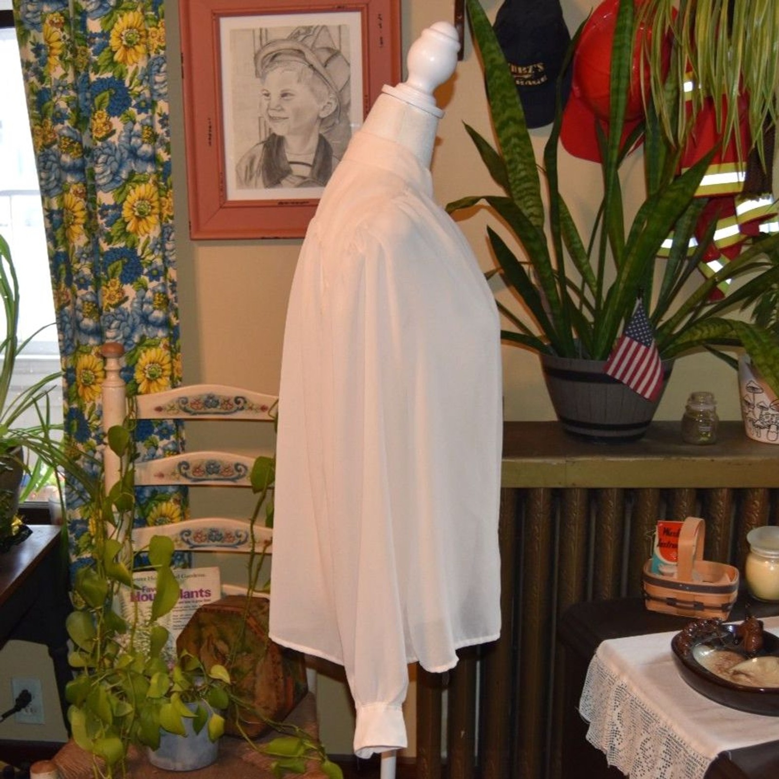 Vintage 1980s Victorian Revival Blouse Embroidered Flower Cream Size XL