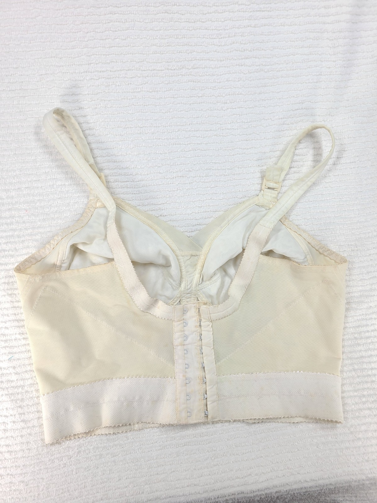 Vintage 1960s Longline Bullet Bra 38C Playtex Living Stayless Lace Mesh Pinup
