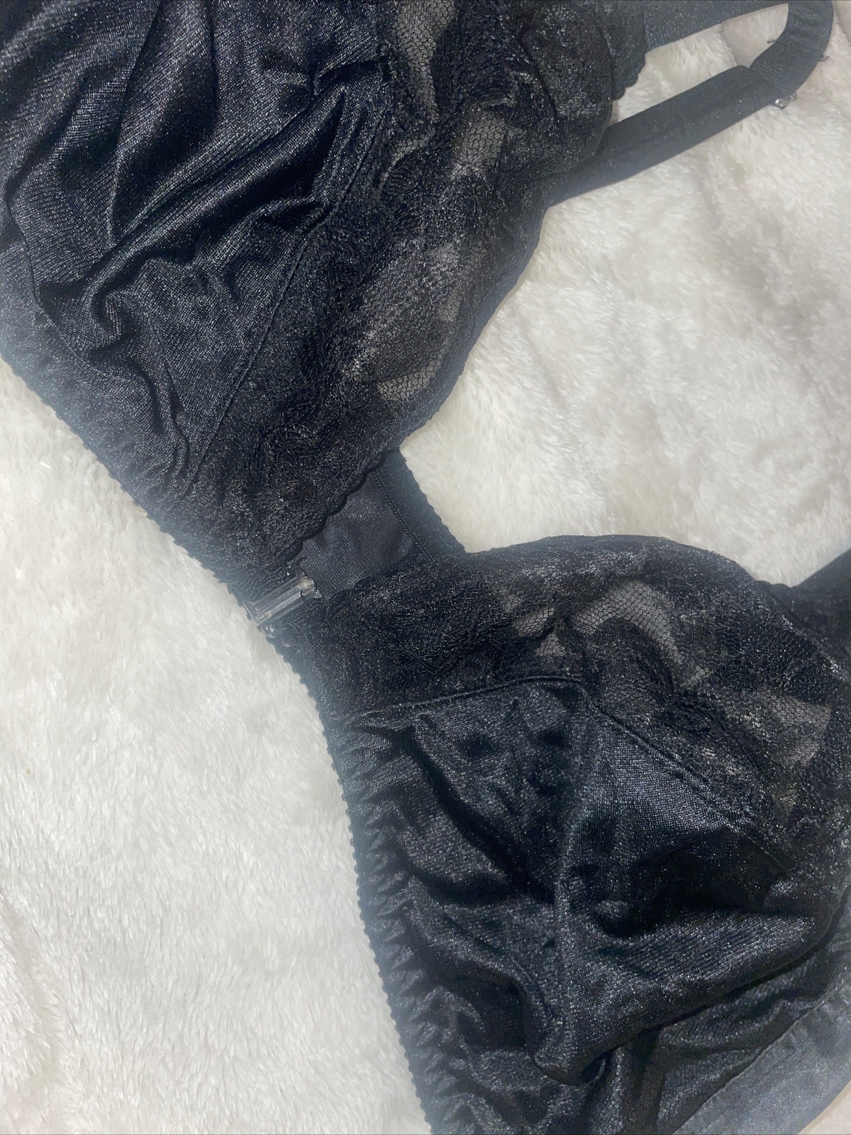 UNLINED WIRE FREE SILKY NYLON FRONT CLOSURE 90s SILKY BLACK BRA USA 42D