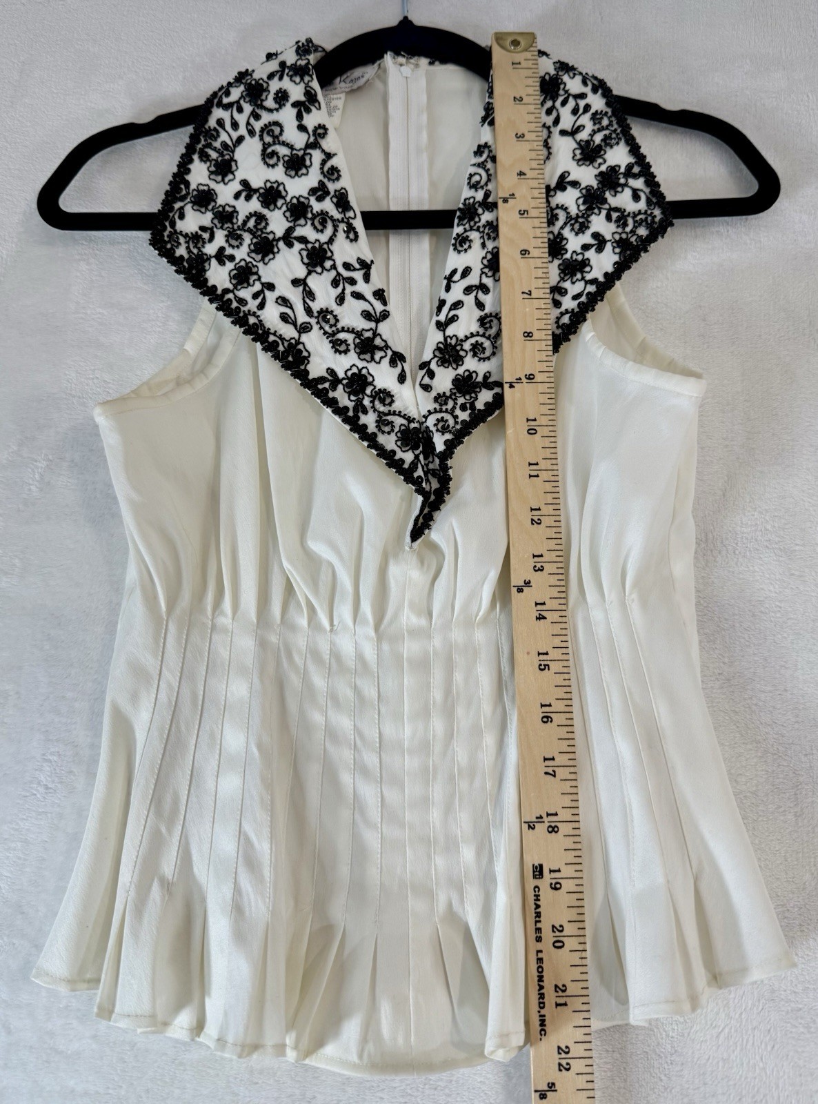 Vintage Laurence Kazar White And Black Beaded Top Size Small 80’s 90’s Floral
