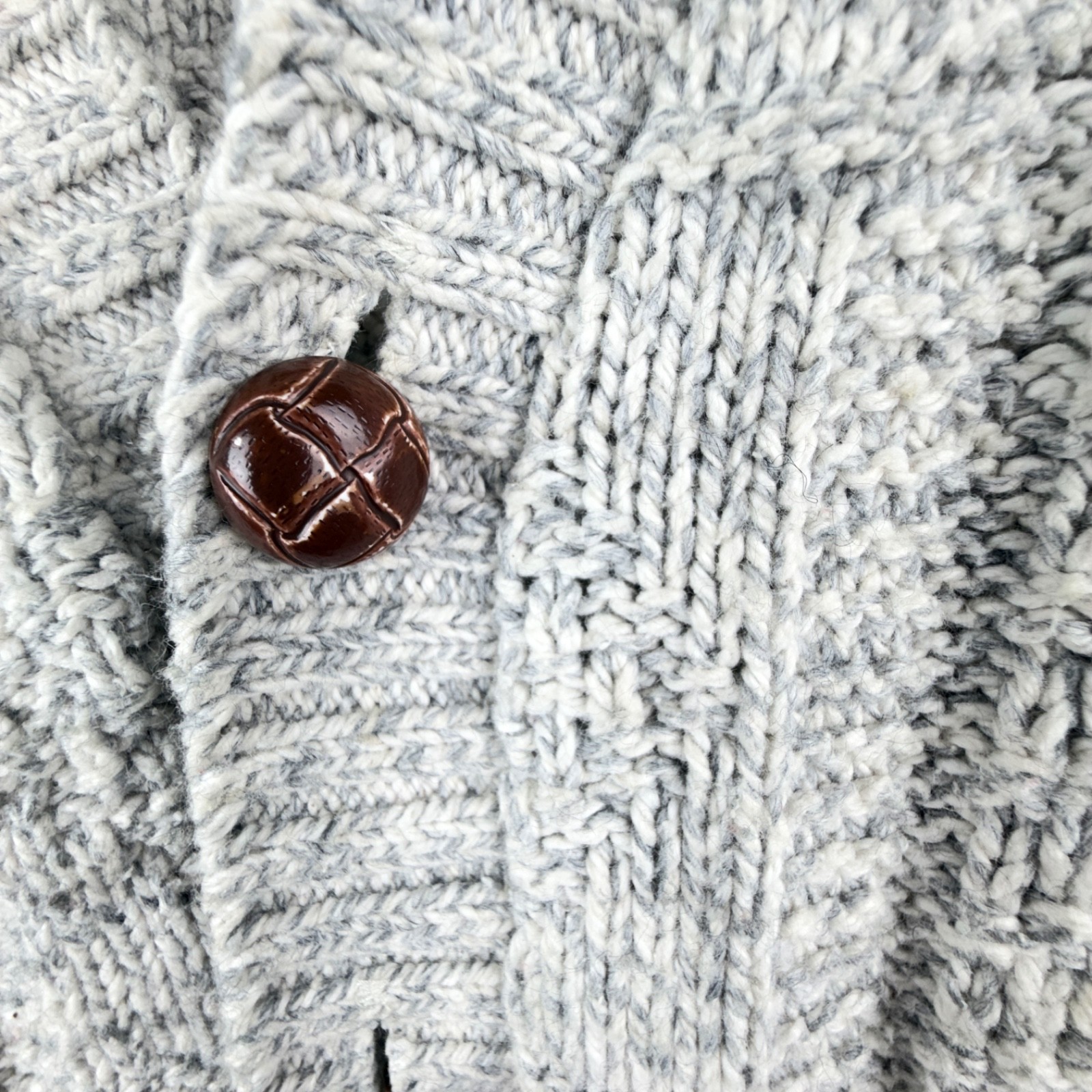 Vintage Woolrich Cardigan Sweater Large Gray Textured Knit USA Cotton Button