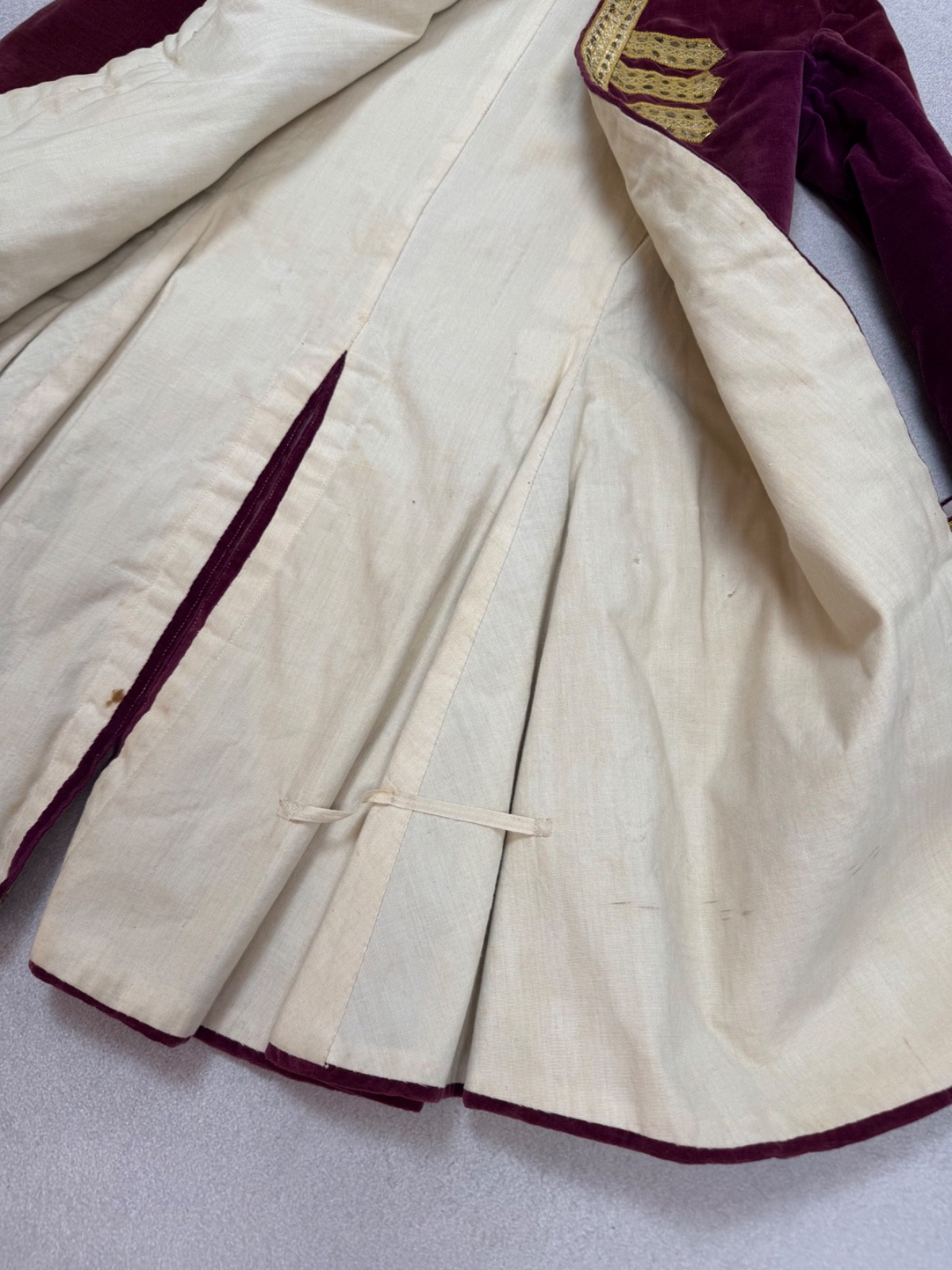 Rococo True Vintage Antique 18th Century Womens Frock Coat Jacket Red Very Rare