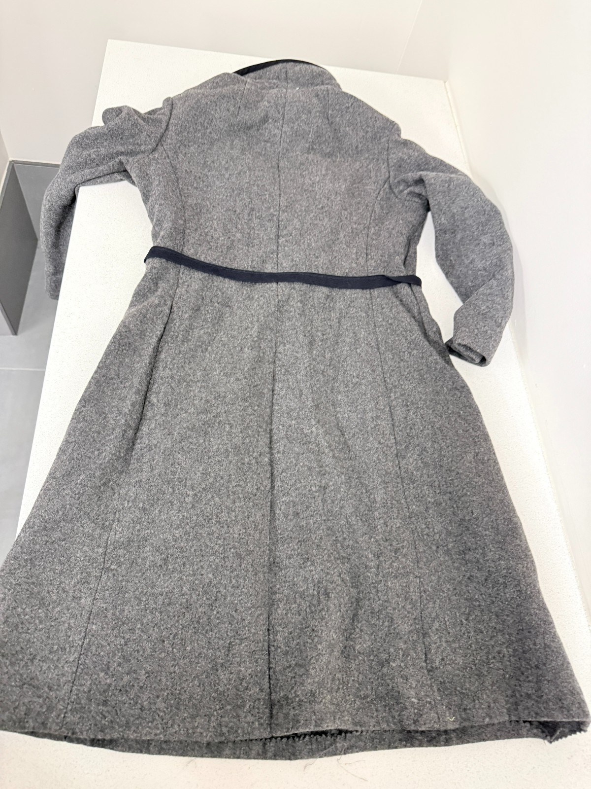 Vintage 60s ILGWU Gray Wool Fit & Flare Coat Princess Silhouette Union Made Med