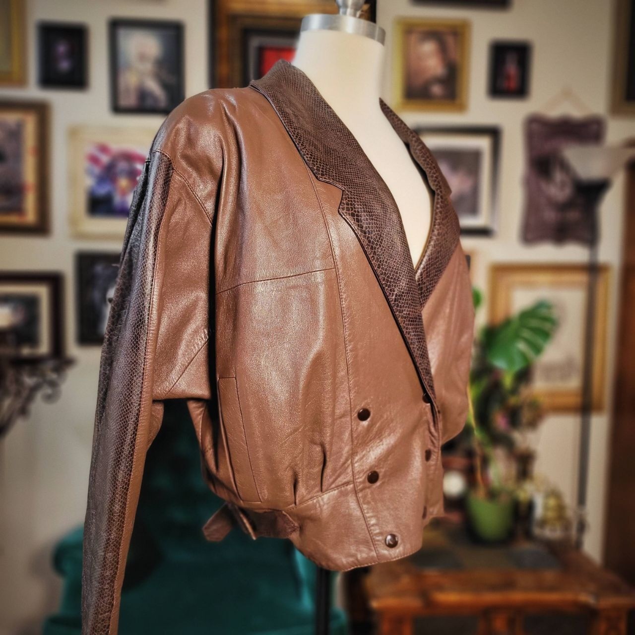 Lora Brown Leather Jacket Vintage 80s Snakeskin Print Trim Batwing Cropped 8