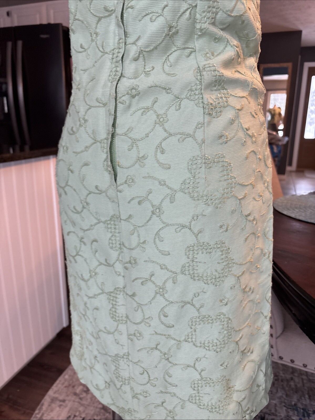 Vintage Embroidered Beaded Celery Green Midi Dress M Pencil Wiggle