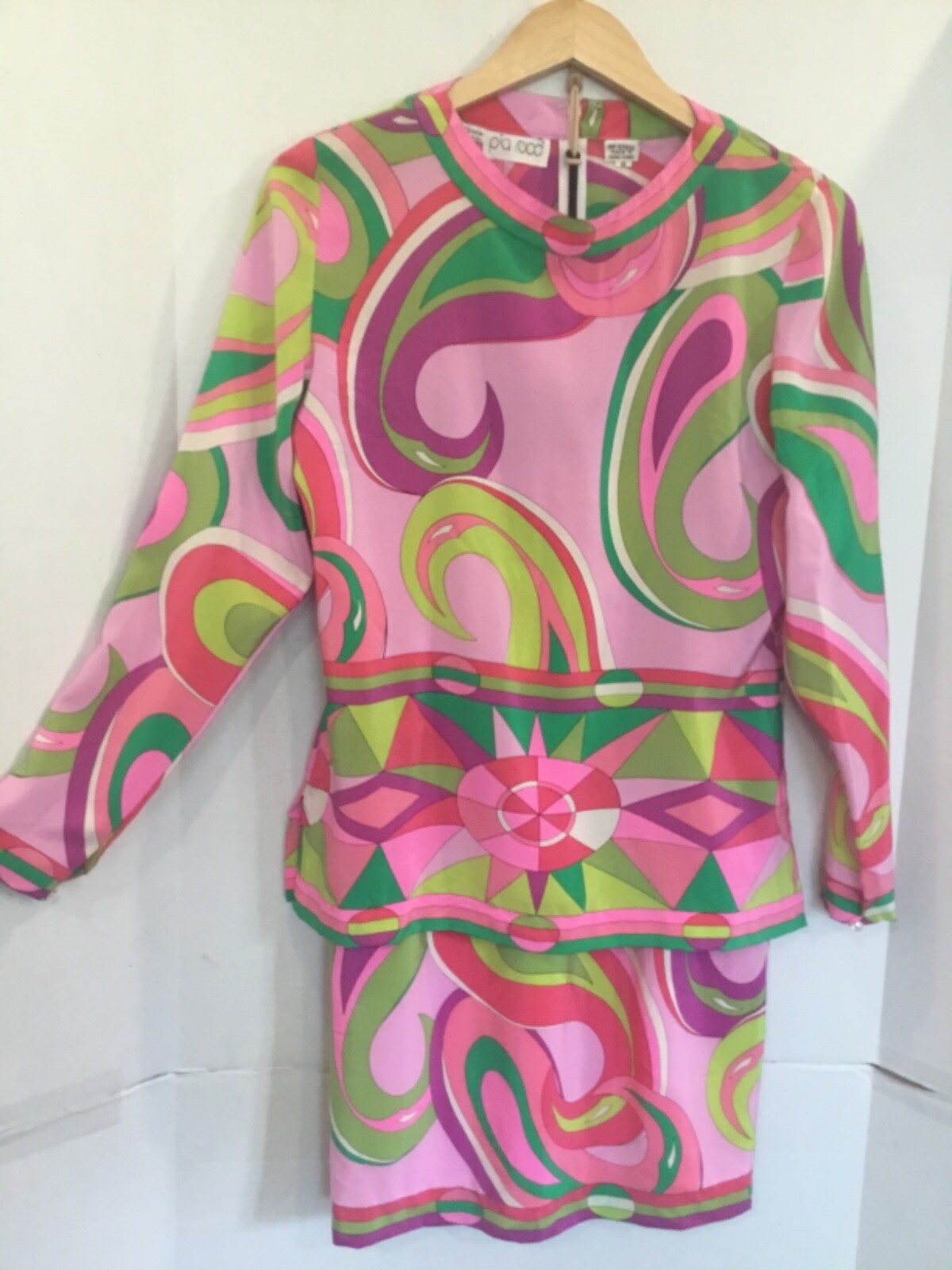 Vintage 1980s PIA RUCCI 2 pc 100% Silk Designer Pop Art Geometric 8 Pink Green