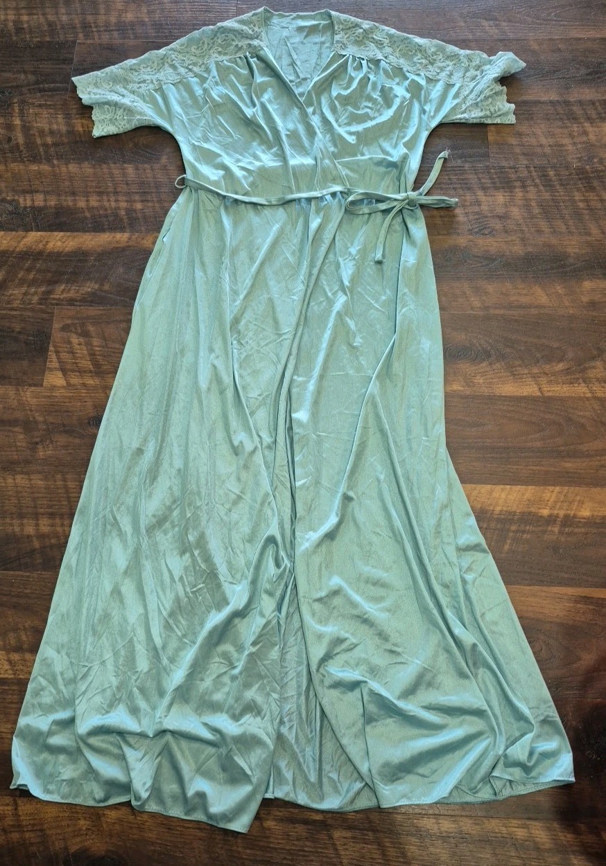 Vintage 1970s Maidenform Dreamwear Maxi Nylon Robe Dusty Blue Large USA Made