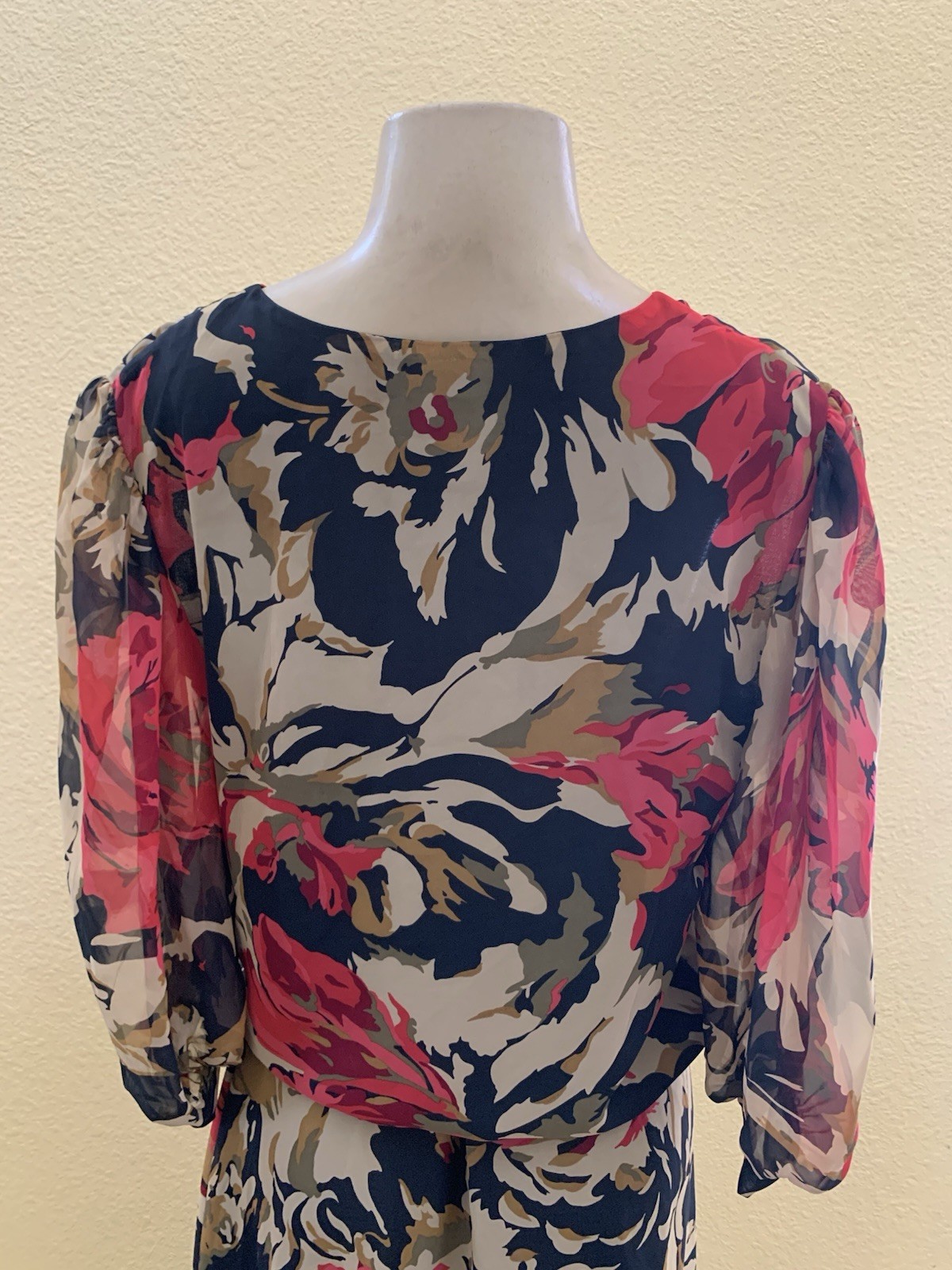VTG SIASIA New York Size Small Multicolor Floral Print 2pc Matching Skirt Set