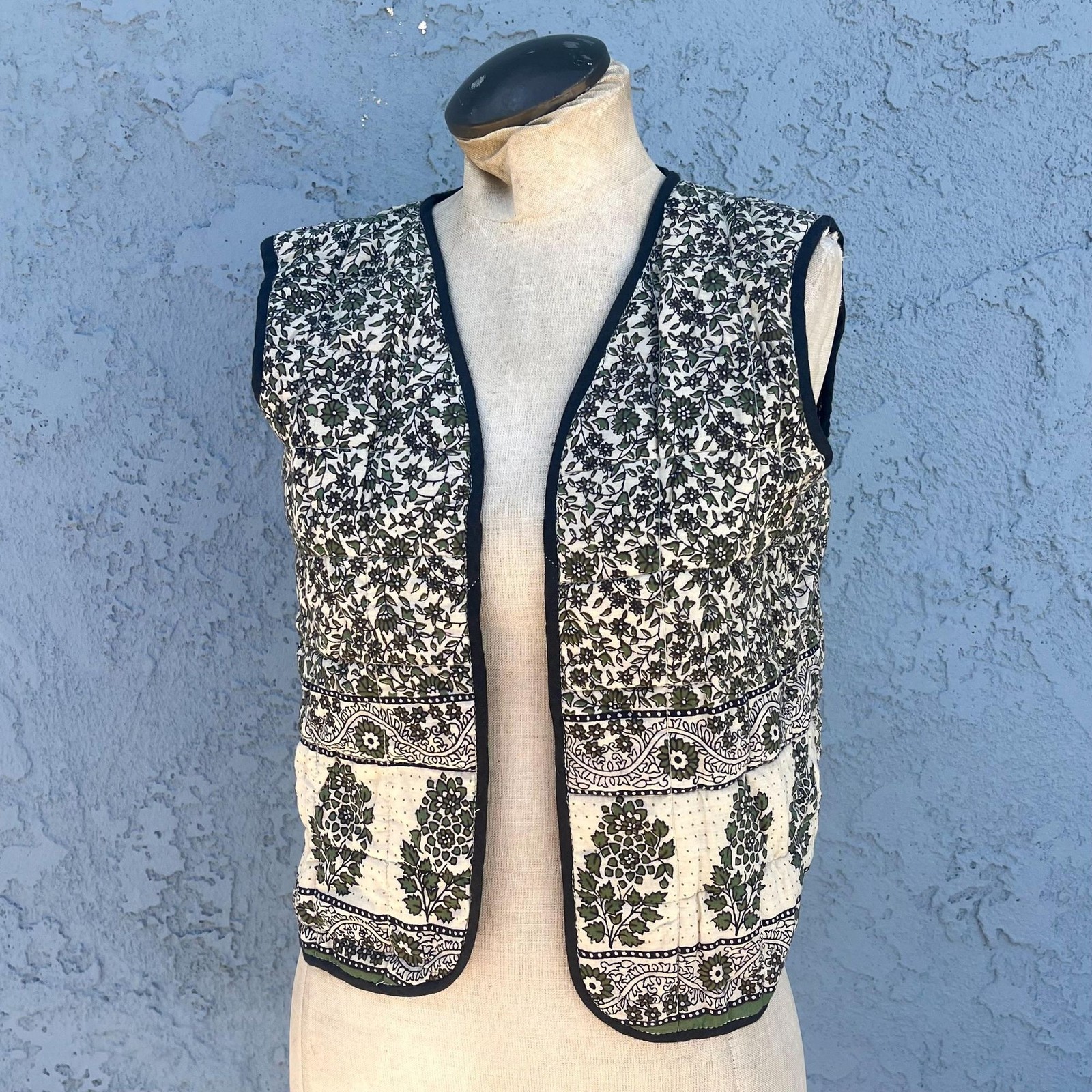 70s Indian Block Print Vest Size Medium Bohemian Quilted