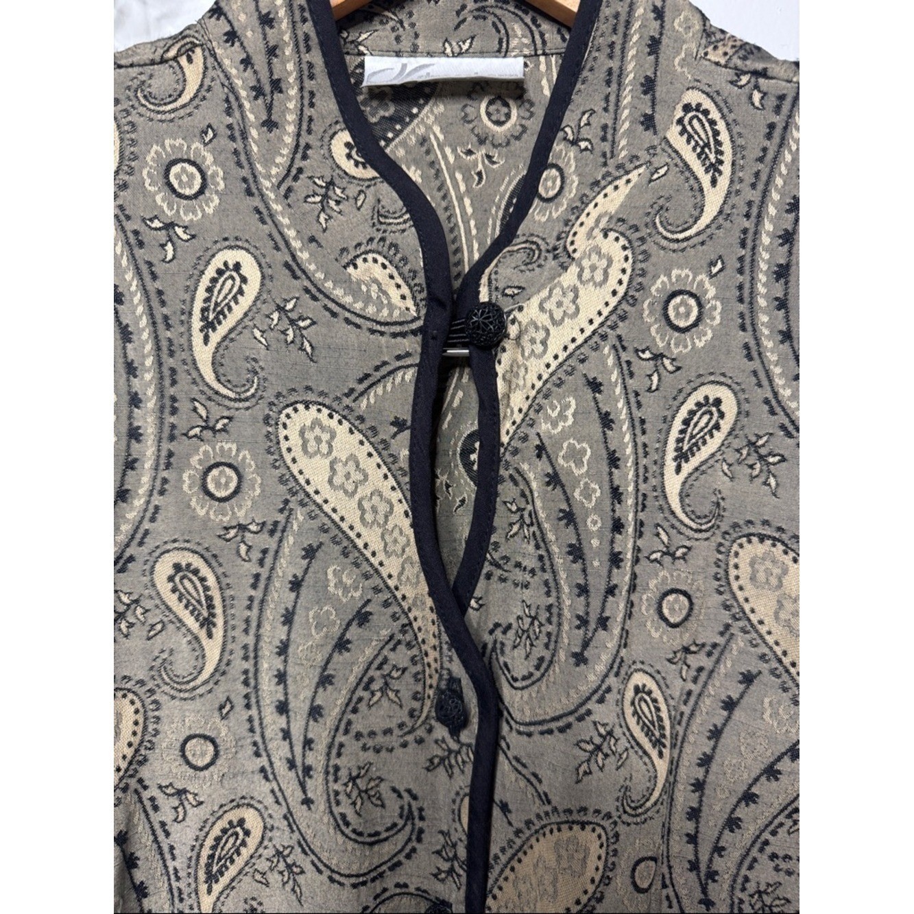 VTG Paisley Olive Green Button Front Shirt Jacket XL Black Trim Boho Gallerycore