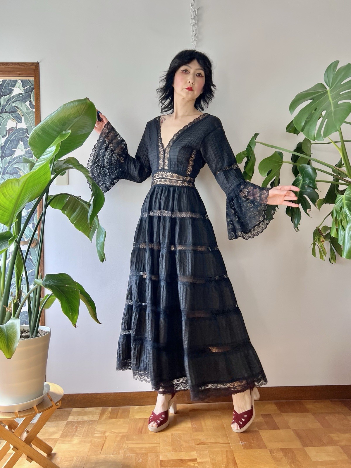 VTG 60s Mexican Wedding Dress Black Lace Pintuck Bell Sleeve Maxi S/M Boho Hippy