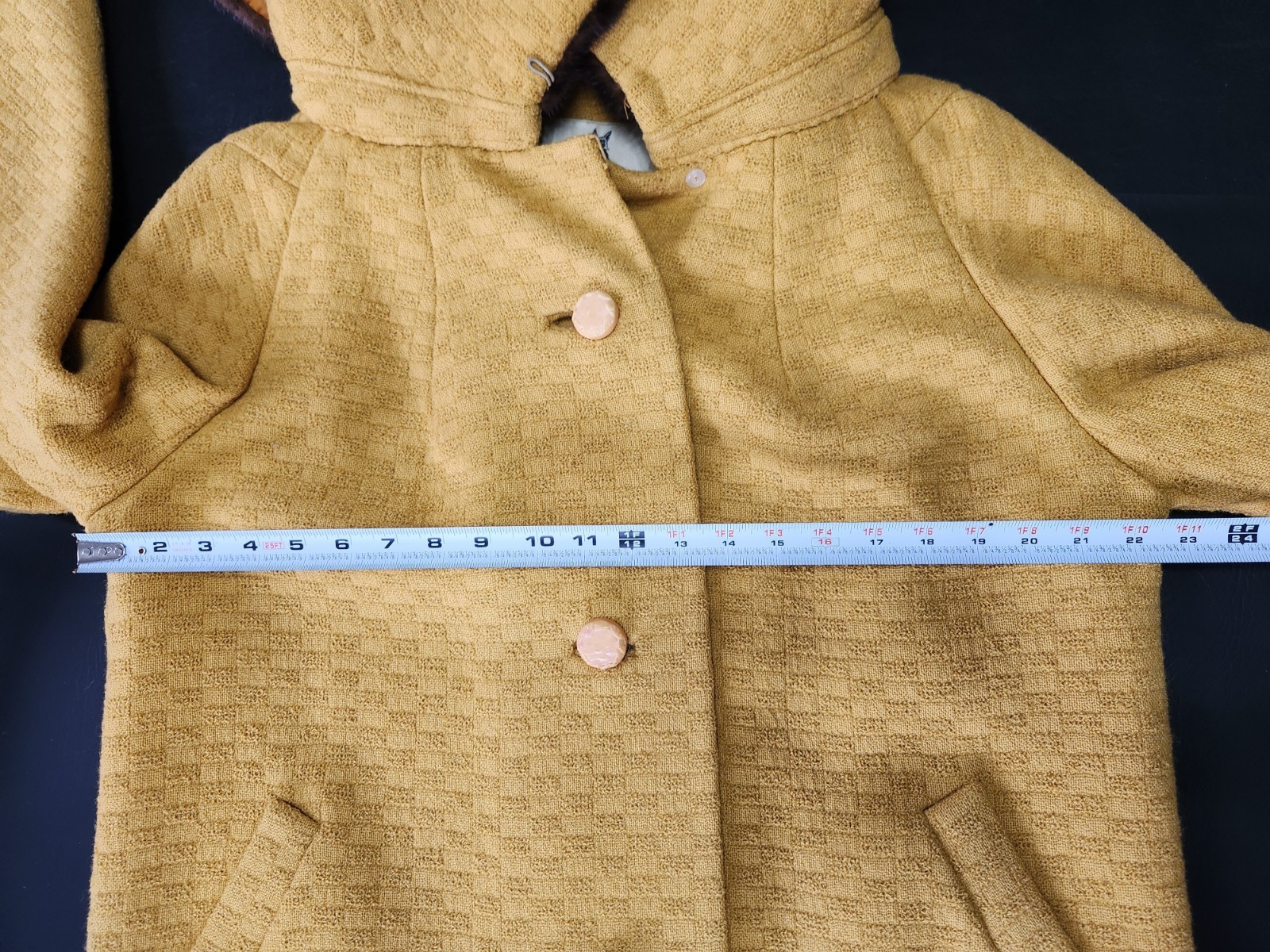Vtg 50’s Rothmoor Women’s Yellow Wool Mink Fur Collar 38″ Overcoat Satin Large