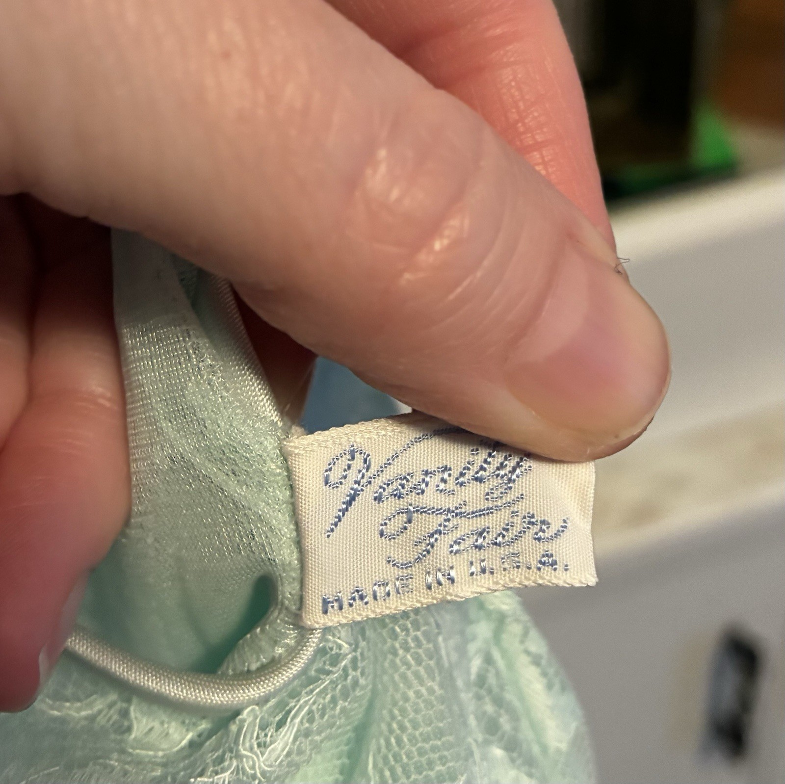 Vintage Vanity Fair Lace Tank Top Long Sheer Nightgown Bra Size 36 Mint Green