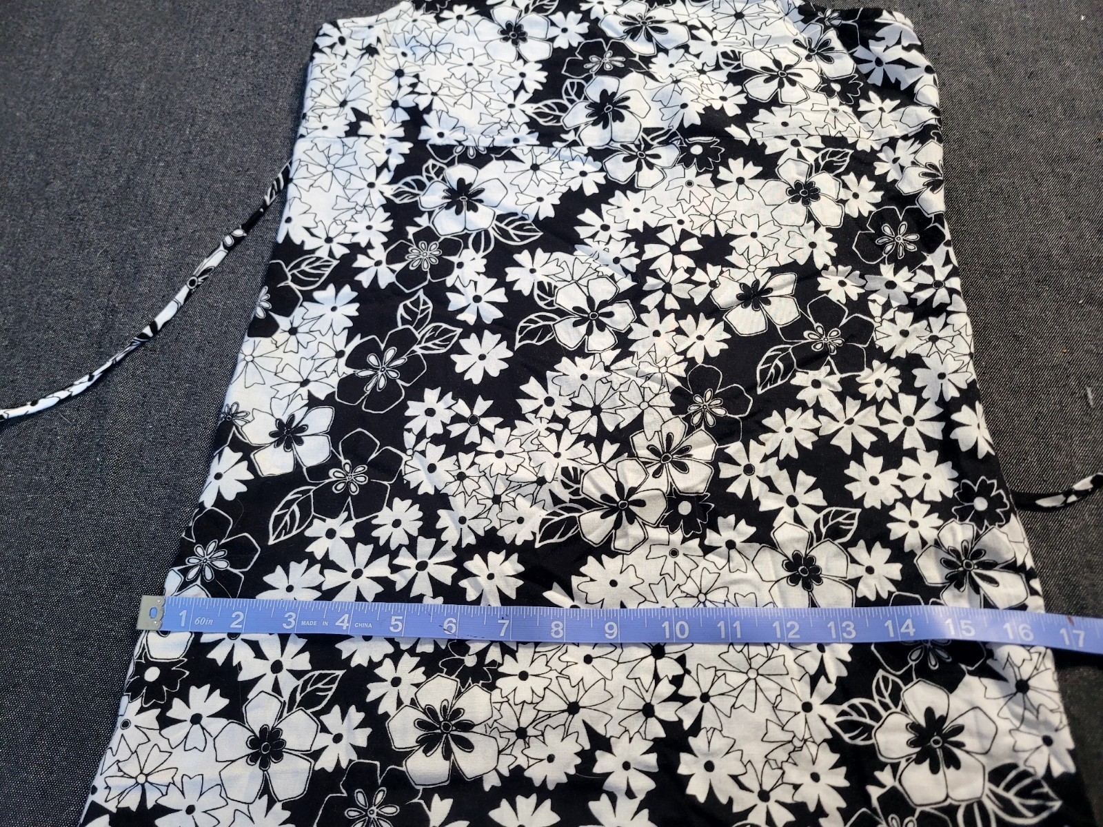Vintage 80s 90s Black White Floral Mini Dress Ruffle Hem Amy Byer Summer XS/S