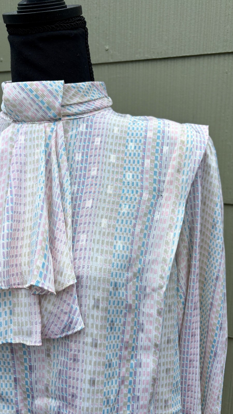 vtg Nicola 70s 80s Pastel Granny Silky Mock Neck Scarf Secretary Poet Blouse