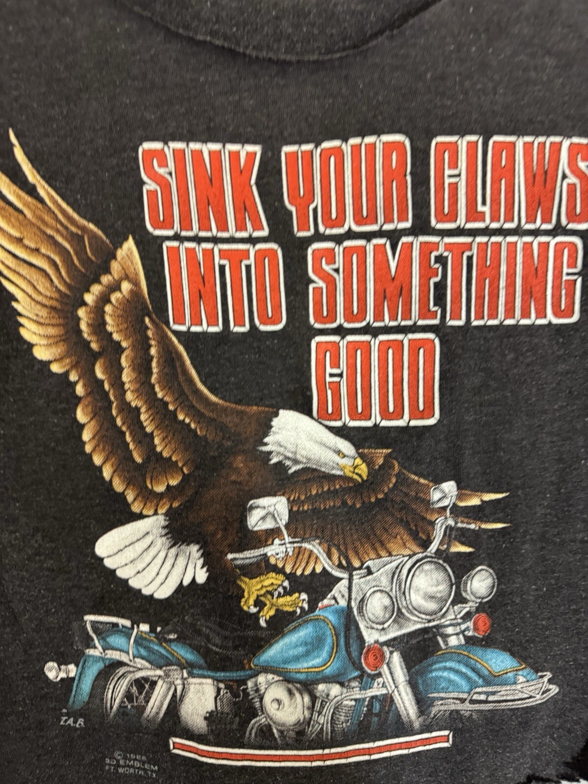 Vintage Harley Davidson 1987 Tank Top ‘Sink Your Teeth Into’ 3D Emblem TEXAS
