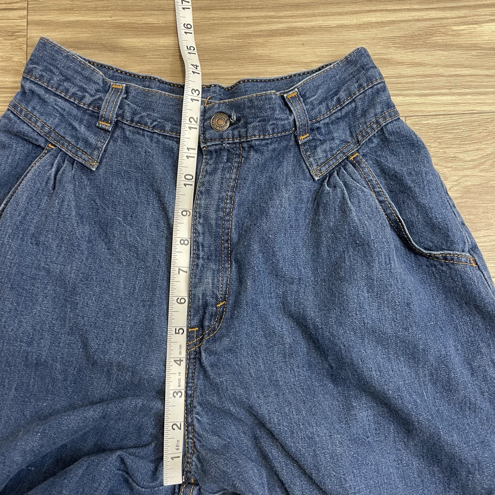 Levi’s Vintage 1970s Blue Denim High Waisted Wide Leg Culottes Jean Shorts sz 12