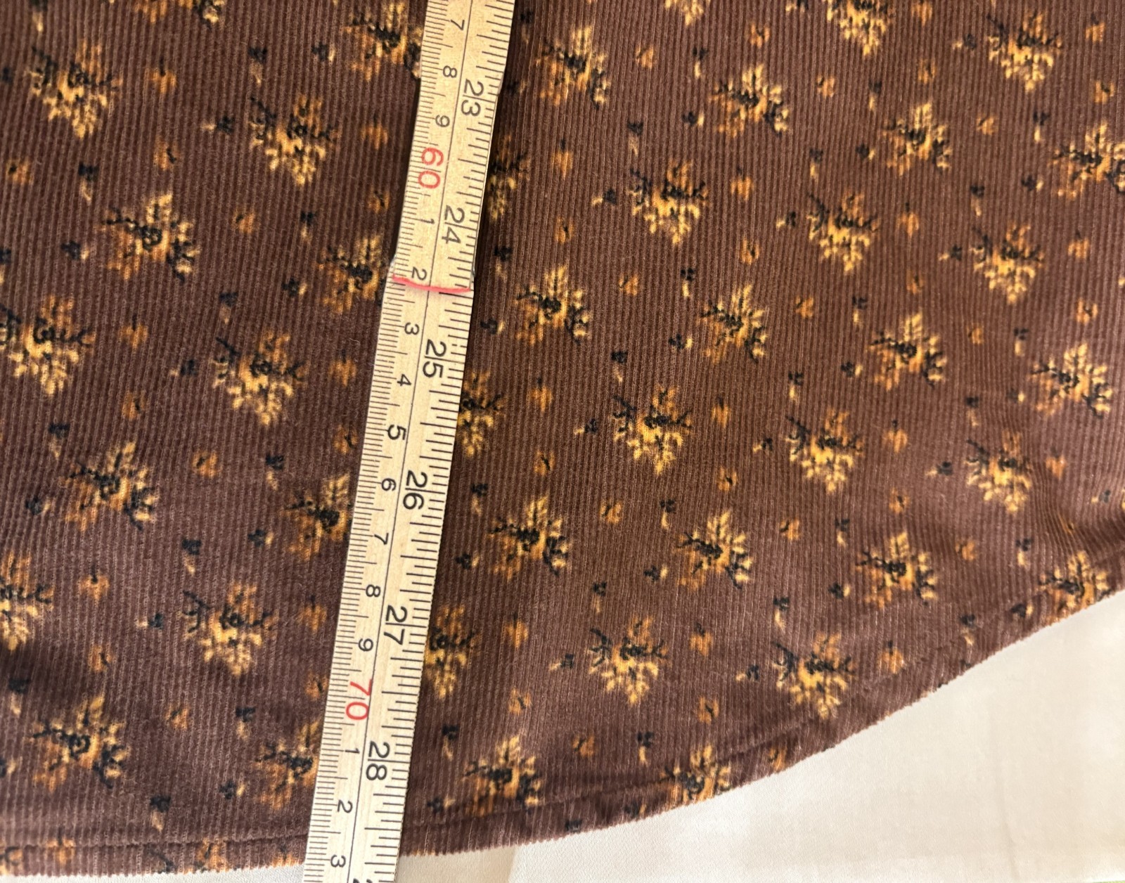 VTG Looney Tunes Woman’s Floral Corduroy Button Up Tweety Bird Size 14W/16W