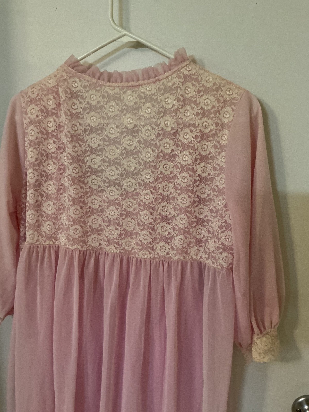 VINTAGE PEIGNOIR SET NYLON CHIFFON I DREAM OF JEANIE STYLE NIGHTGOWN UNION MADE