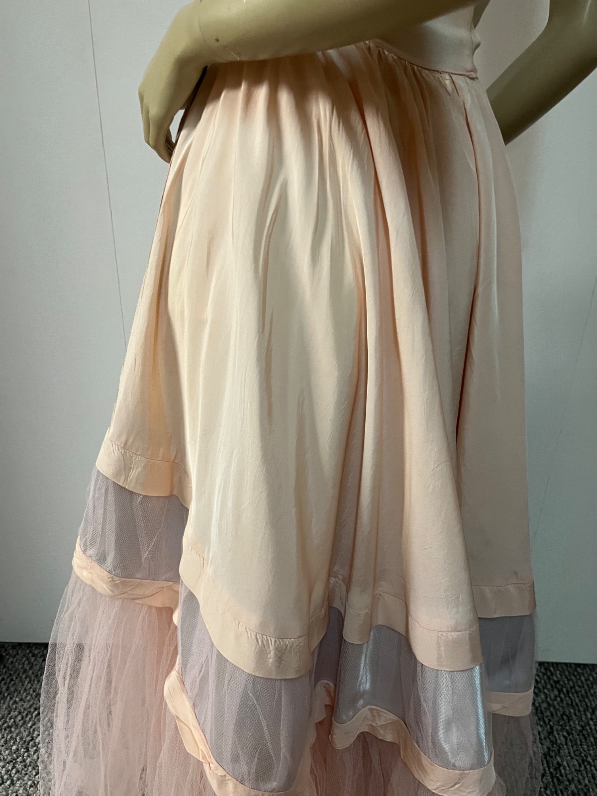 Vintage 1950s Emma Domb Peachy Pink Pearl Grey Cupcake Ball Gown Dress Bust 34