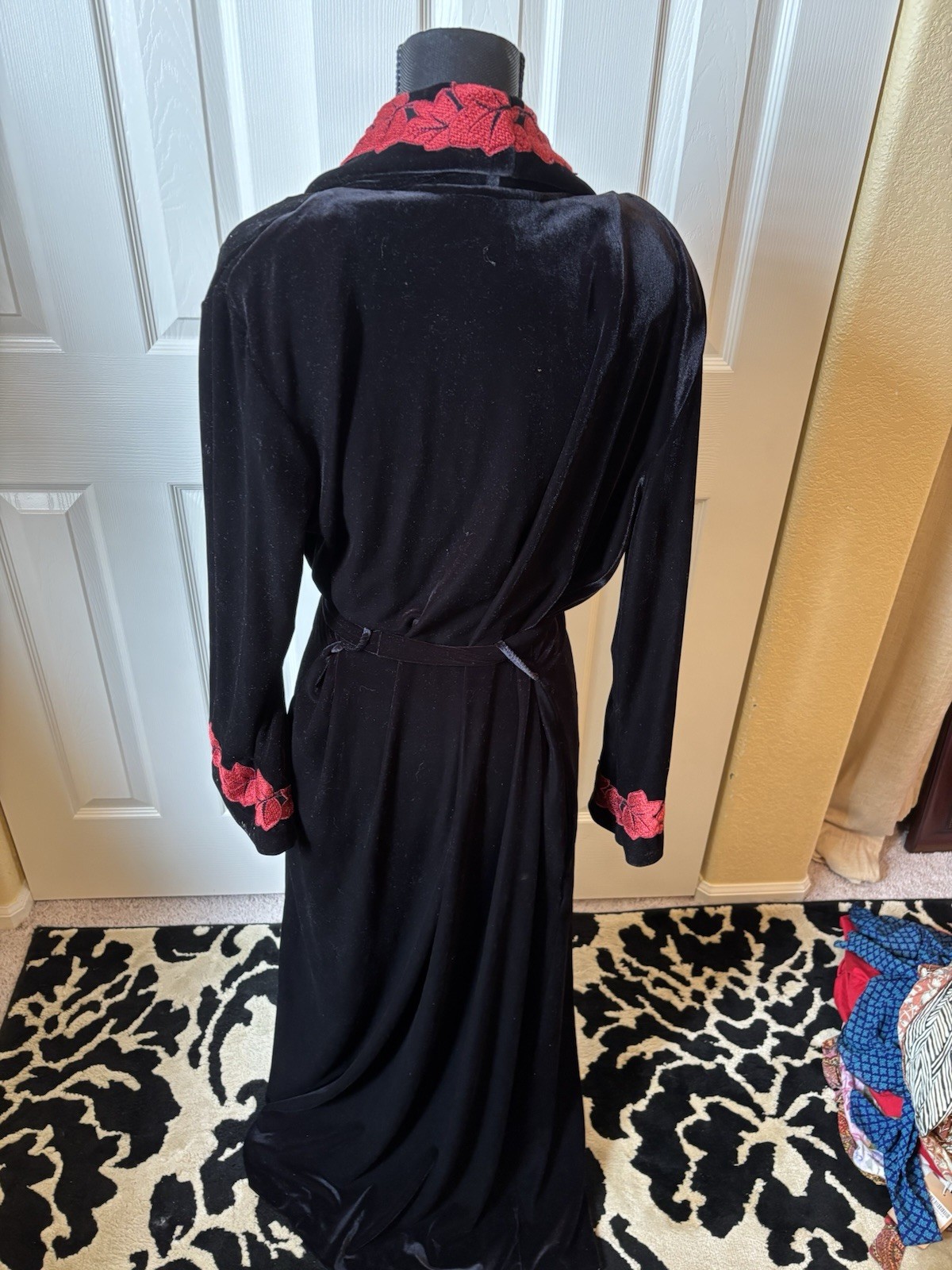 Diamond Tea Vintage Robe Long Black Velvet with Red Floral Design