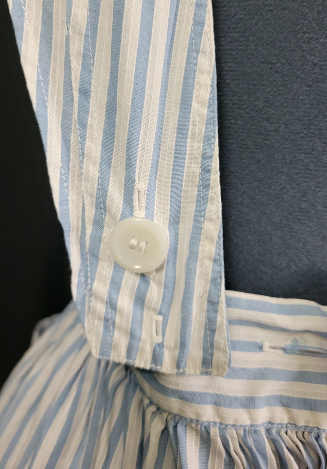 Vintage Blue & White Striped Apron w Bib & Patch Pockets Handmade?