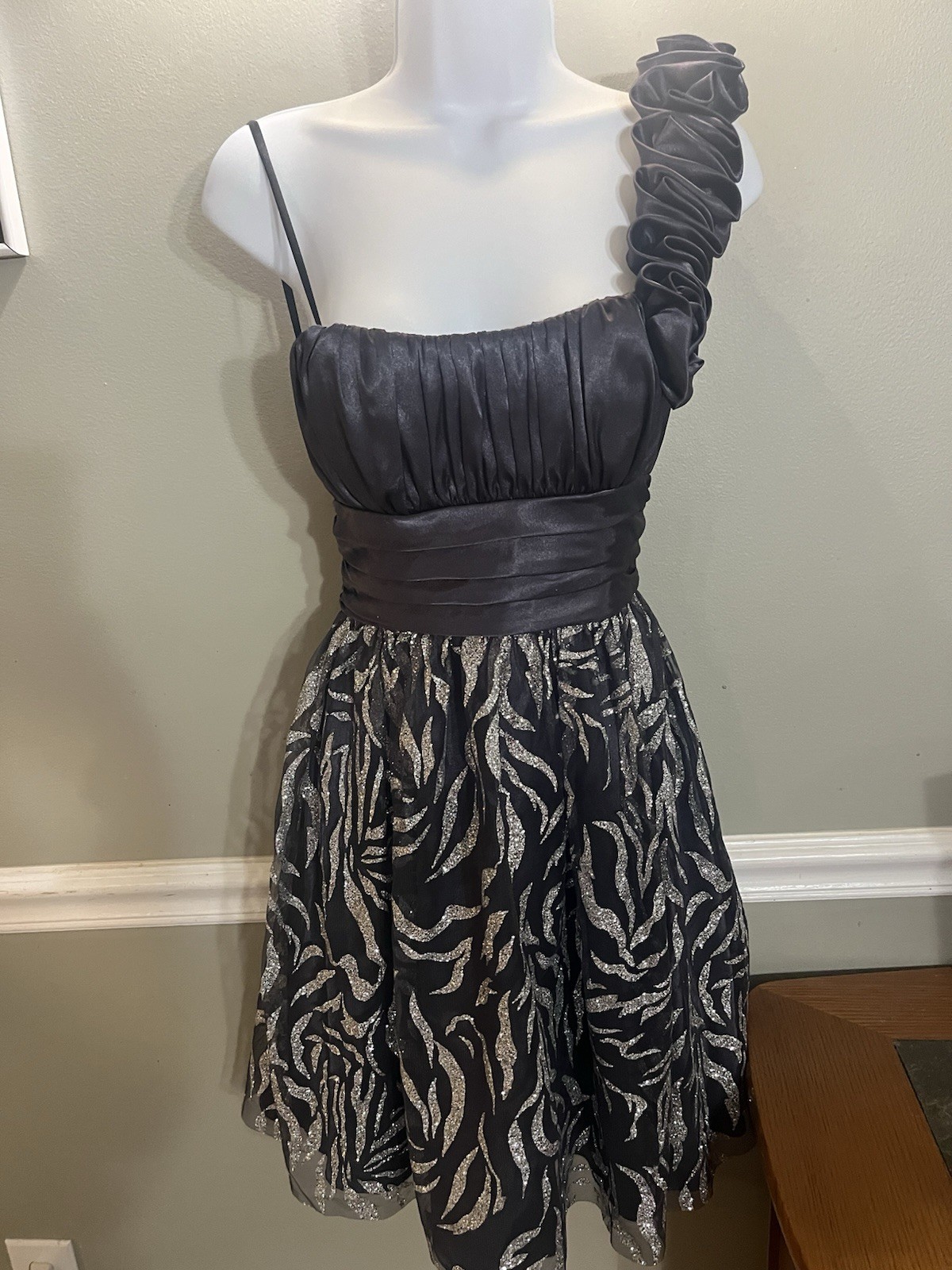 Blondie Nites by Stacy Sklar Vtg. Black & Silver Dress Size 3 USA