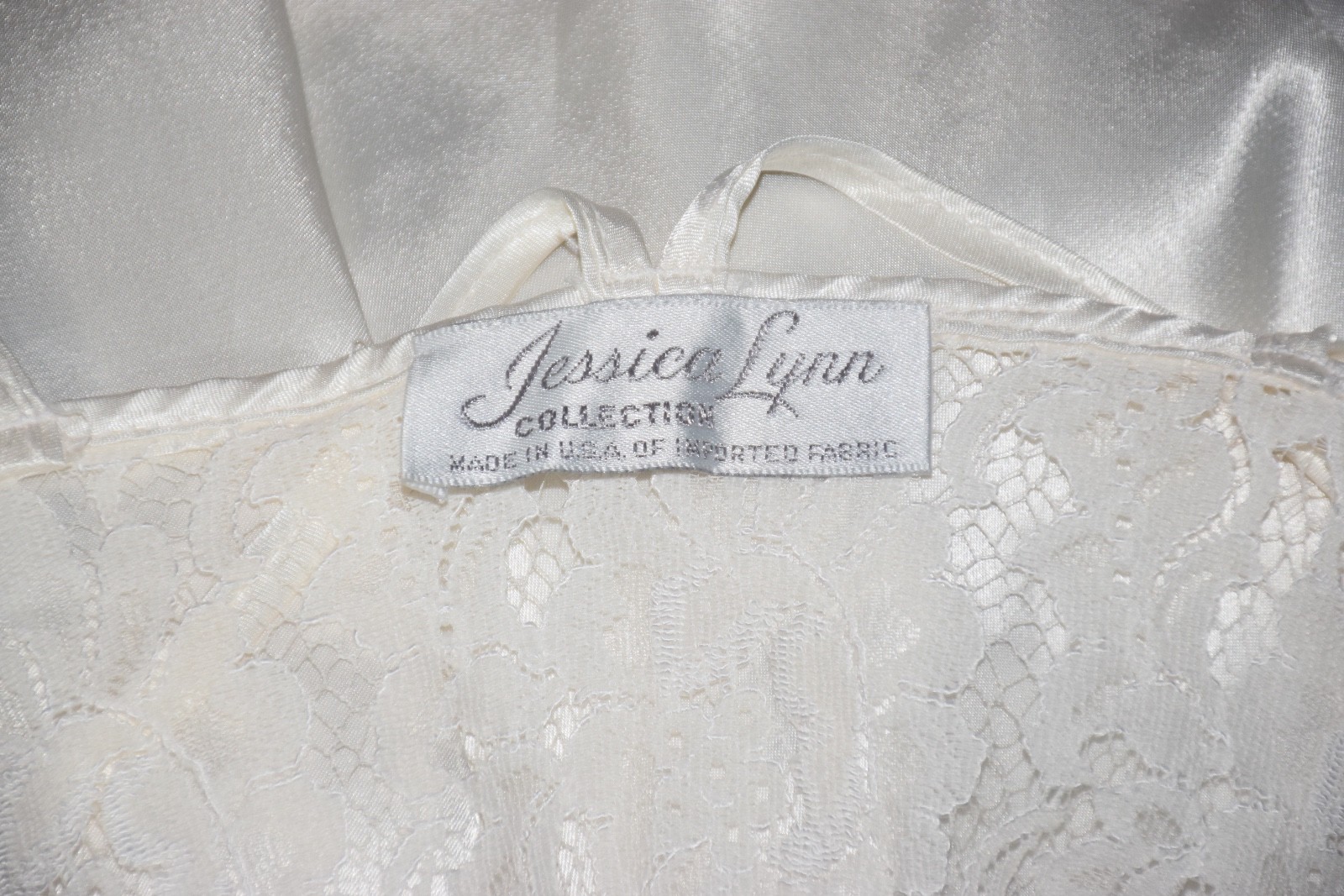 Vintage Jessica Lynn Collection Nightgown Shiny Satin Lace Wedding Bride Gown M