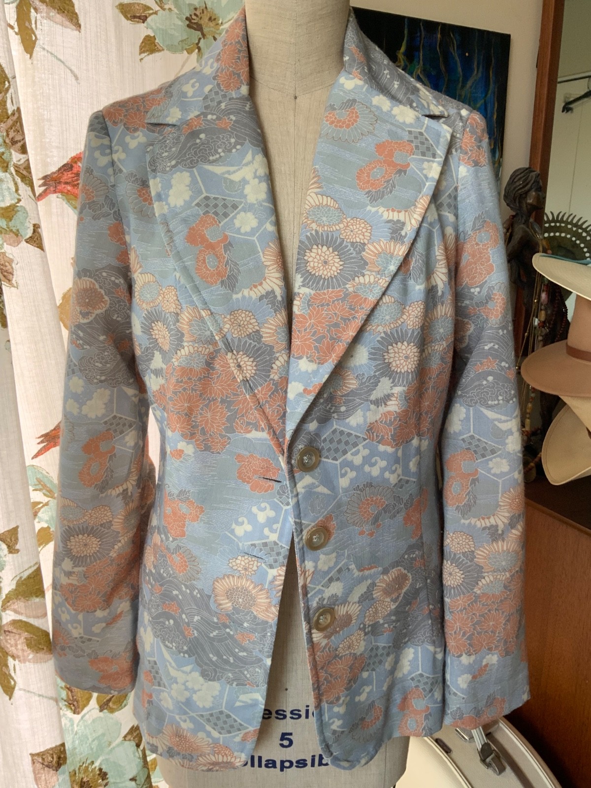 Vintage Collegian of California Asian inspired Blazer