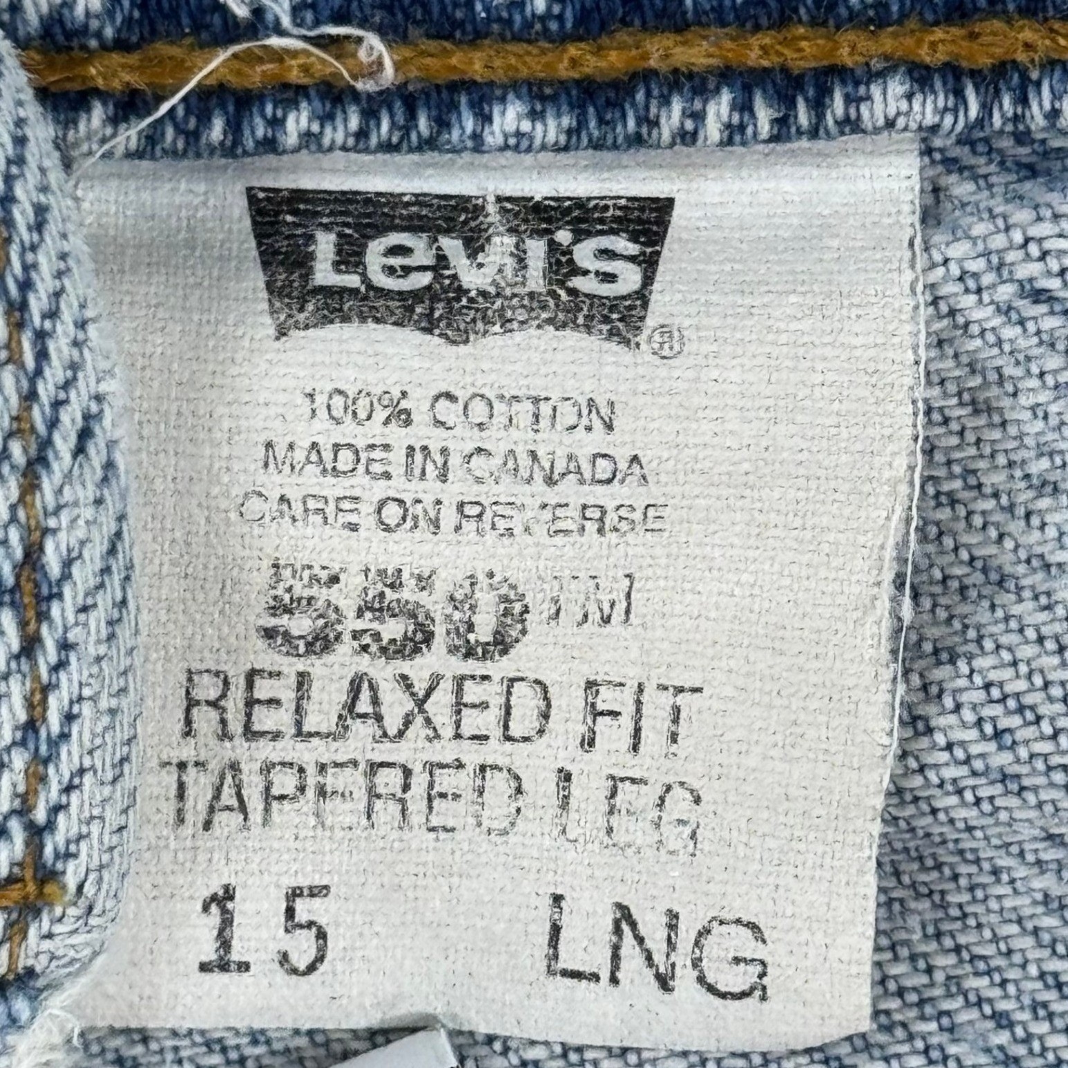 Vintage Levis 550 Relaxed Fit Tapered Leg Jeans Light Wash Denim 15 LNG Canada