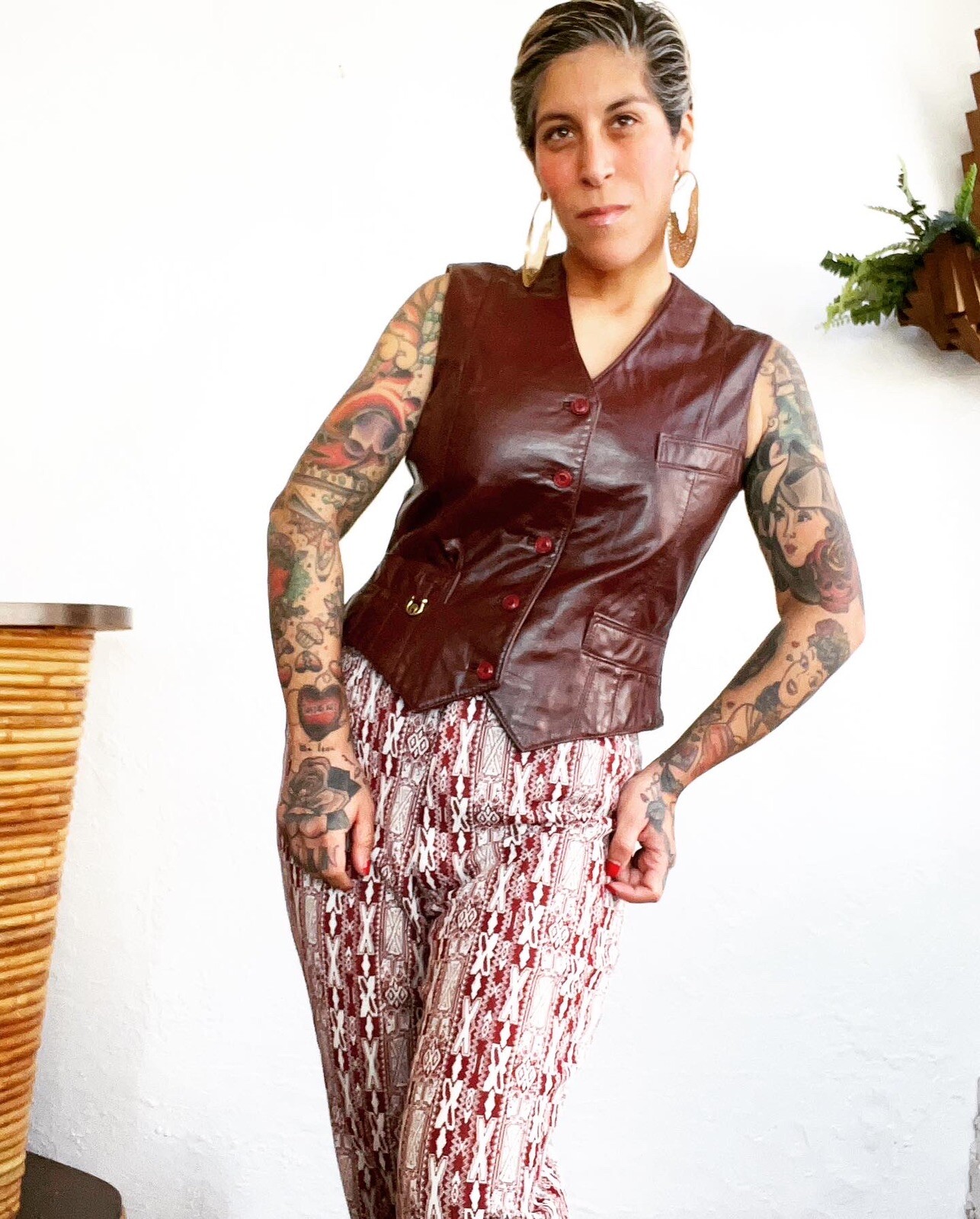 SIGNED ETIENNE AIGNER 70’s 70s Vintage Wine Brown Fitted Lined Leather Vest S M