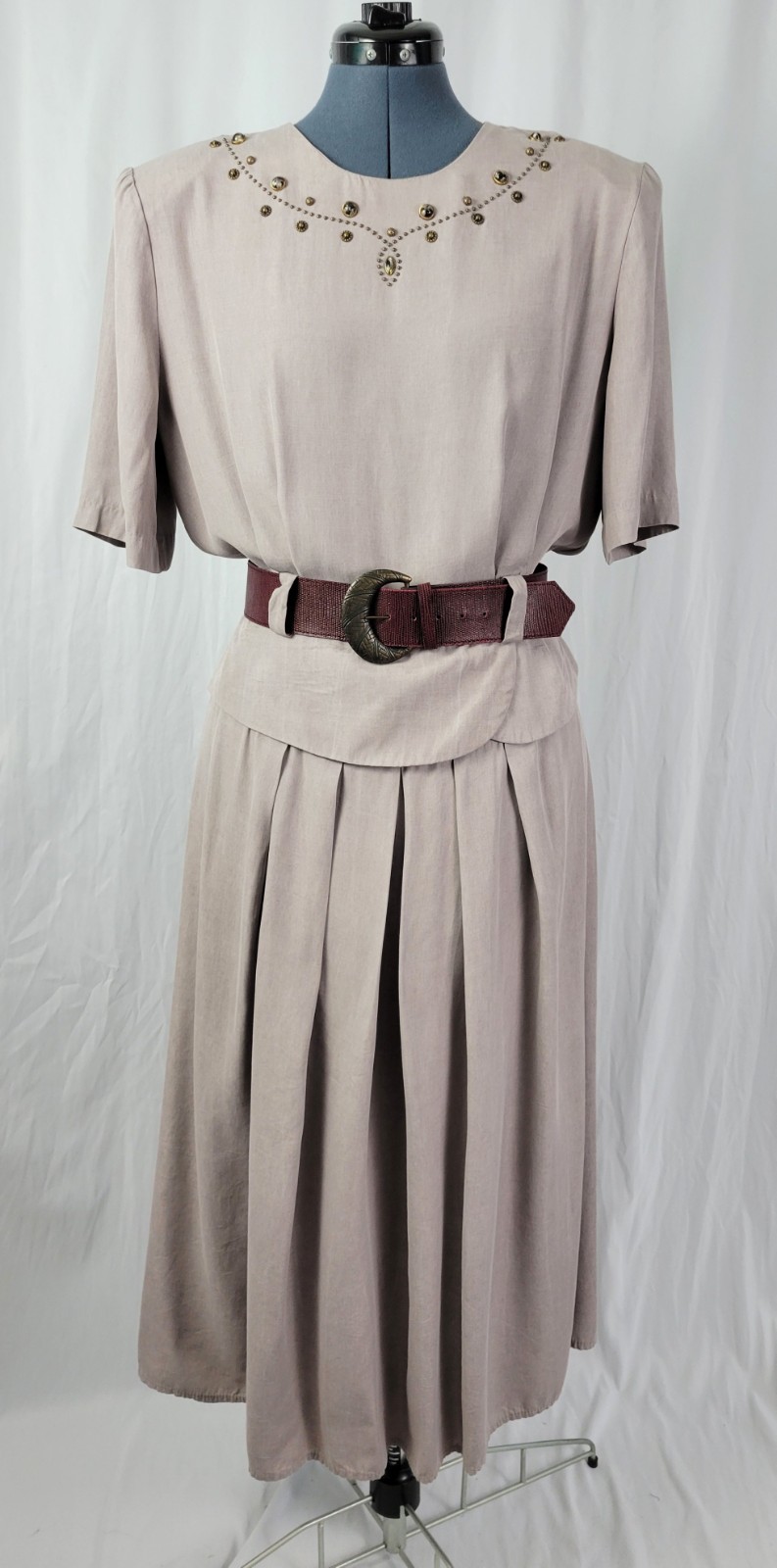 Vintage Impulsive Grey/Tan Blouson Dress w Peplum & Stone Accents Size 14