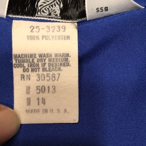 Sweetbriar Vintage Royal Blue Button Down Blouse Long Sleeve Size 14 Made in USA