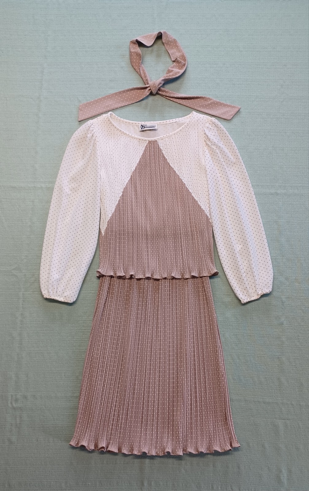 Vtg New Discoveries Union Pleated Colorblock Plisse Dress Beige/White Polka-dots