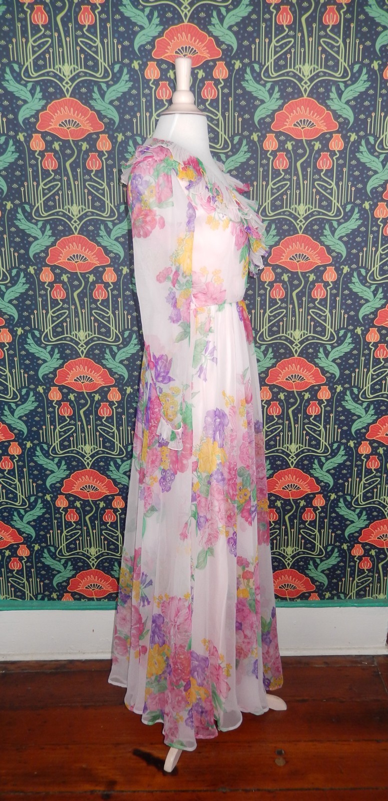 Vintage 70’s Carrie Couture Light Pink Chiffon Maxi Floral Ruffle Flowy Dress
