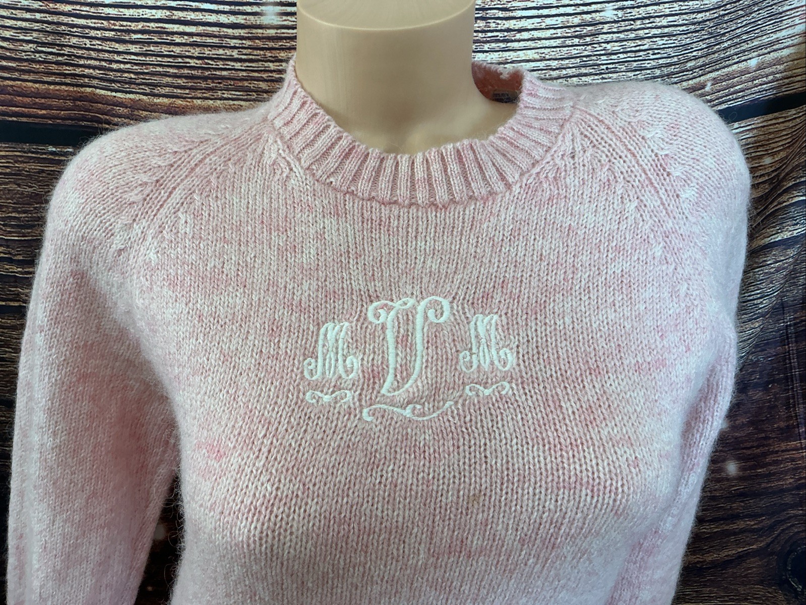 Vintage Women’s Northern Isles Pink New Zealand Wool Monogrammed „MVM” Size 36